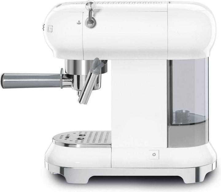 Actual product image Smeg ECF02WHEU (EU plug)