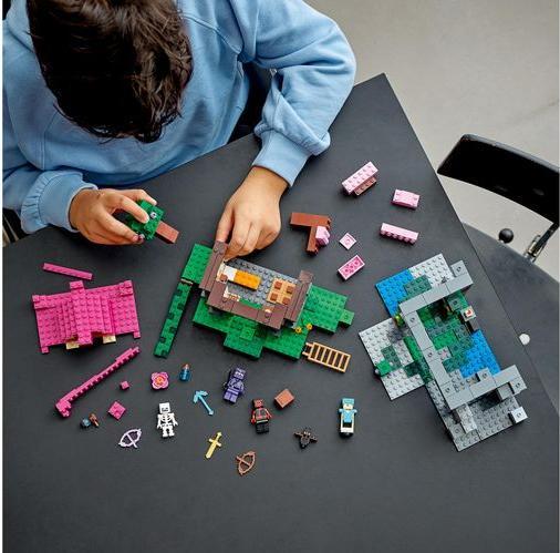 Immagine prodotto LEGO Il campo di allenamento (21183, LEGO Minecraft)