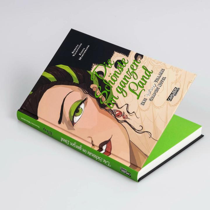 Actual product image Disney Villains Graphic Novels: Die Schönste im ganzen Land (German, Serena Valentino, Fiona Marchbank, 2024)