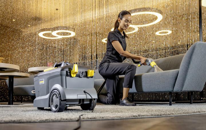 Actual product image Kärcher Puzzi 10/1 (Wet dry vacuum cleaner)