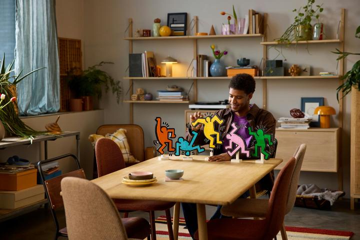 Produktbild LEGO Keith Haring – Tanzende Figuren (LEGO Art)