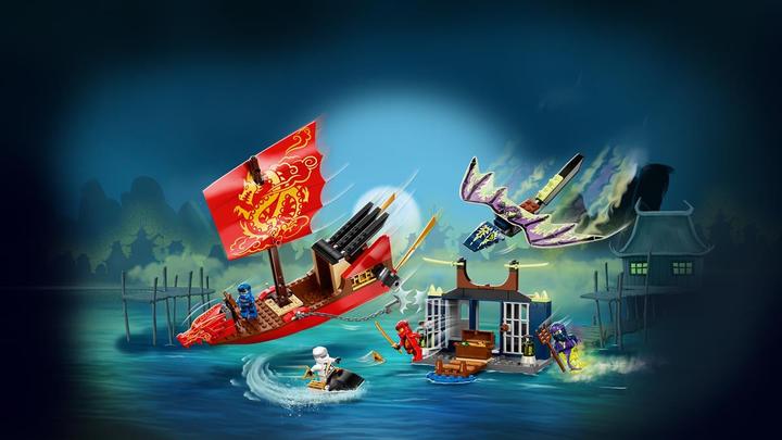 Actual product image LEGO Flight with the Ninja Flying Glider (71749, LEGO Ninjago)