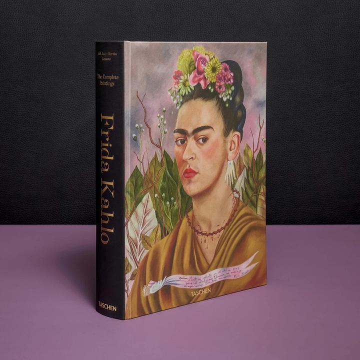 Immagine prodotto Frida Kahlo. The Complete Paintings (Inglese, Andrea Kettenmann, Luis-Martín Lozano, Marina Vázquez Ramos, 2021)