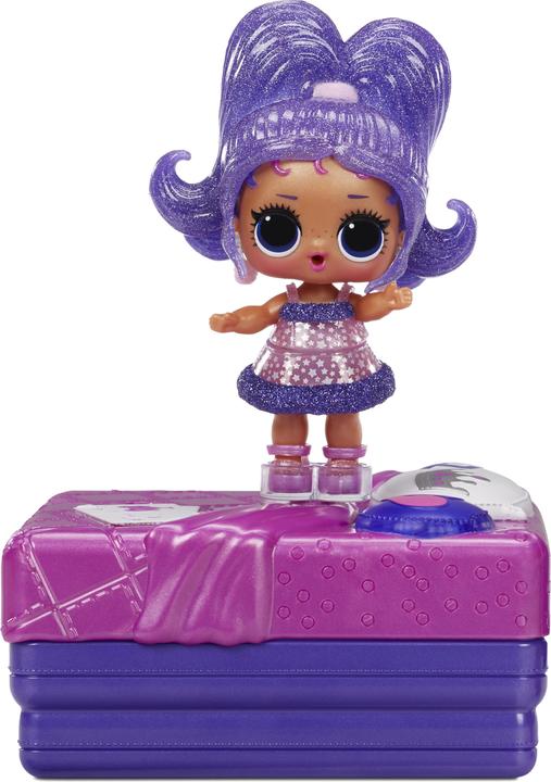 Actual product image MGA L.O.L. Deluxe Present Surprise