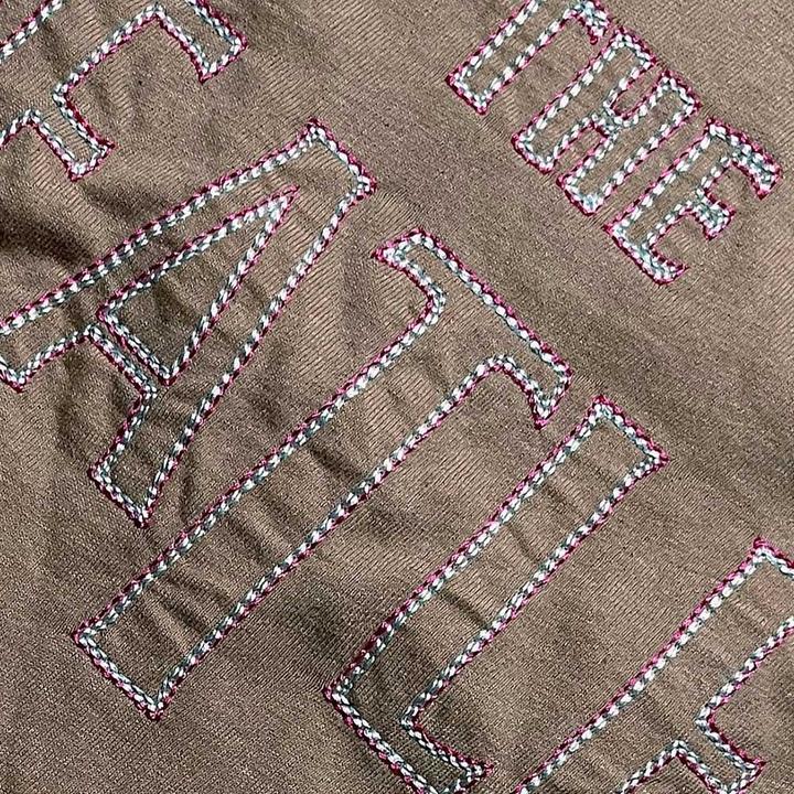 Actual product image T-shirt embroidered (XL)