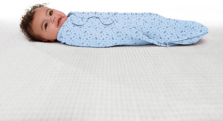 Actual product image Ingenuity SwaddleMe Easy Change - Shooting Stars
