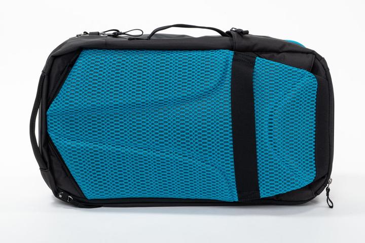 Image du produit Ultimate Guard UGD011190 - Sac à dos Vago 28 Journey (Noir et pétrole) (28 l)