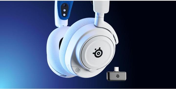 Actual product image SteelSeries Arctis Nova 7P (Wireless, Cable)
