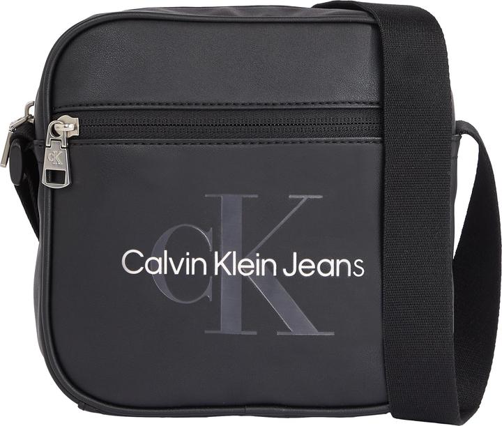 Calvin Klein Monogram Soft Sq Camerabag18 (100% Polyurethane)