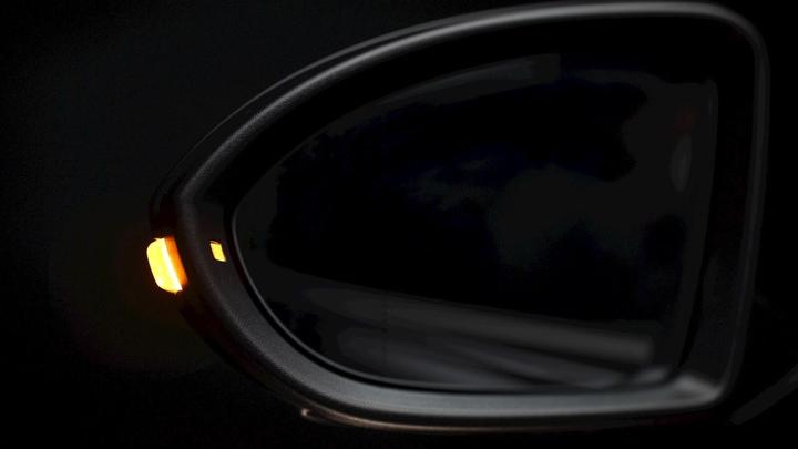 Actual product image Osram LEDriving dynamic mirrorbl. Golf 7 Set white