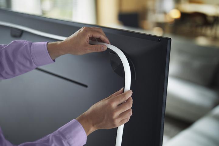 Image du produit Philips Hue Play Gradient Lightstrip 65" (en anglais) (RGBW, 254 cm, Intérieur)