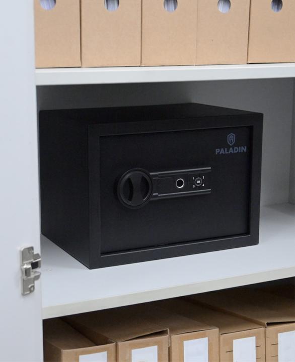 Produktbild Paladin Möbeltresor mit Fingerabdruckscanner (16 l)