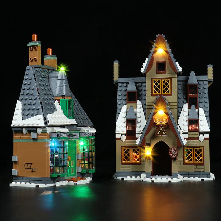 Produktbild BrickBling LED Licht Set für LEGO Harry Potter: Besuch in Hogsmeade (76388)