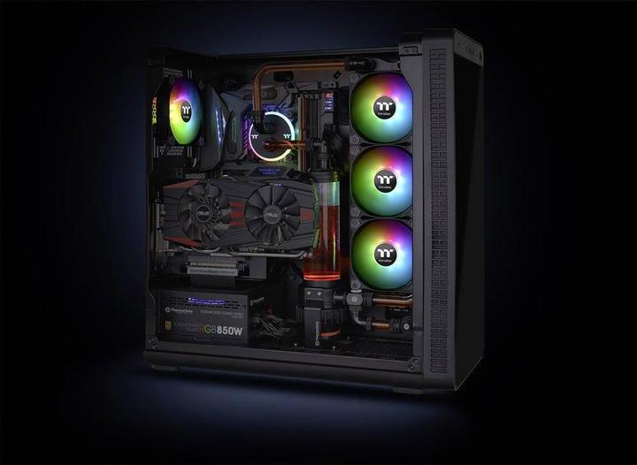 Actual product image Thermaltake Pure Plus RGB 12 TT Premium Edition (120 mm, 3 x)