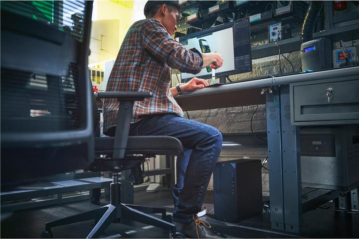 Actual product image HP Z1 G9 Tower (i9-14900KF, 32 GB, 1000 GB, GeForce RTX 4060)