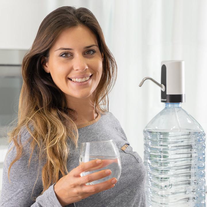 Actual product image InnovaGoods Automatic rechargeable water dispenser