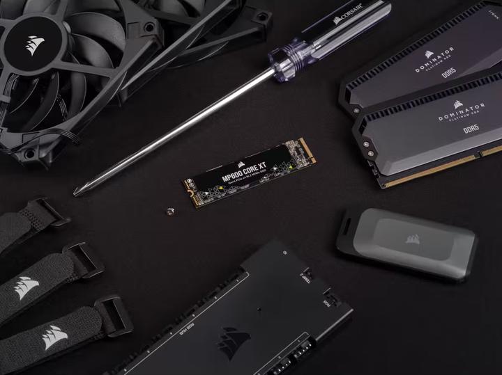 Image du produit Corsair MP600 CORE XT (4000 Go, M.2 2280)