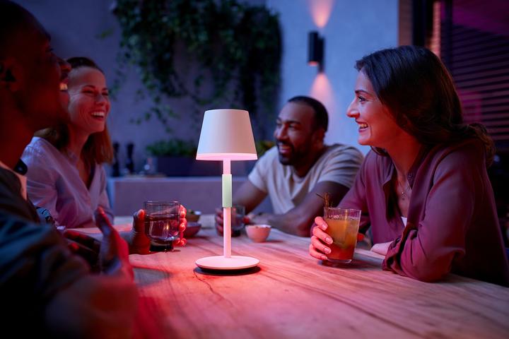 Produktbild Philips Hue Go (370 lm)