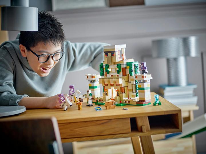 Image du produit LEGO 21250 La forteresse du golem de fer (21250, LEGO Minecraft)