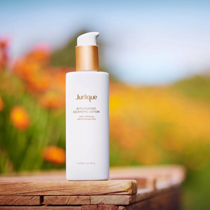 Produktbild Jurlique Replenishing Cleansing Lotion (Reinigungslotion, 200 ml)