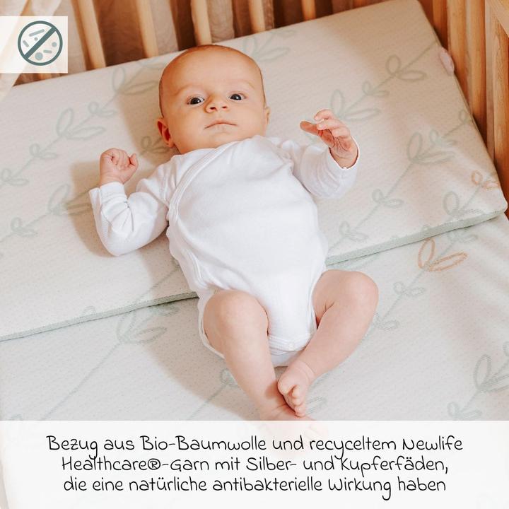 Produktbild Babymoov Keilkissen Cosymat Antibacterial (60 x 35 x 7 cm)