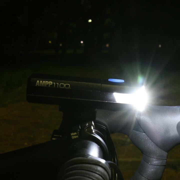 Actual product image CatEye Ampp 1100 Front (1100 lm)