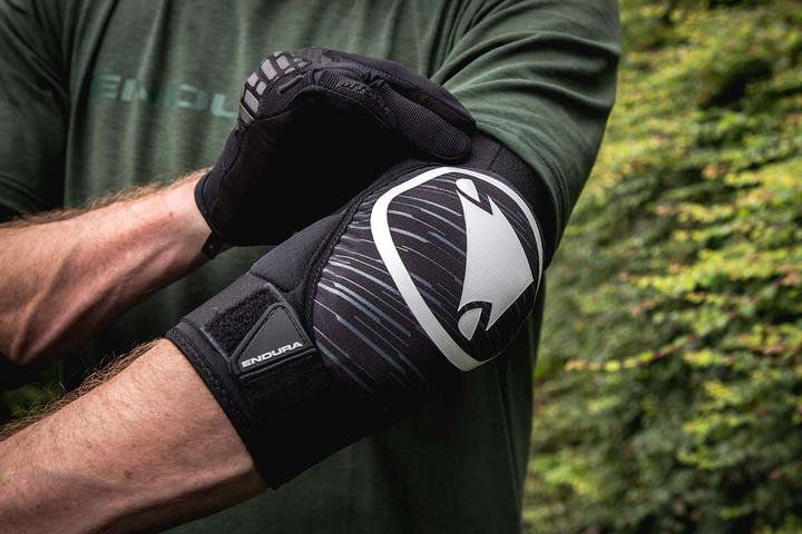 Actual product image Endura SingleTrack Elbow Protectors II (S, Elbow protectors, Unique specimen)