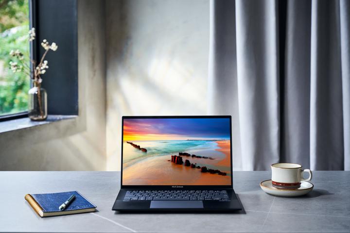 Produktbild ASUS UM3402YA-KP763W (14", AMD Ryzen 5 7430U, 16 GB, 512 GB, Eng. Int.)