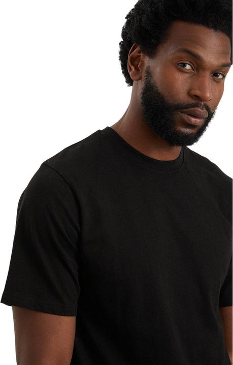 Actual product image Burton Mens Plain Crew Neck T-Shirt (XL)