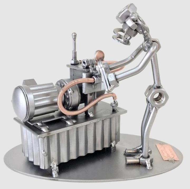 Hinz & Kunst 324 - Hinz and Art - Figure "Hydraulics