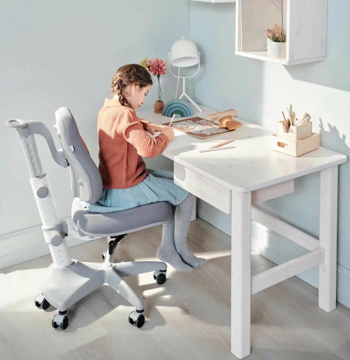 Actual product image Flexa Classic desk with drawer