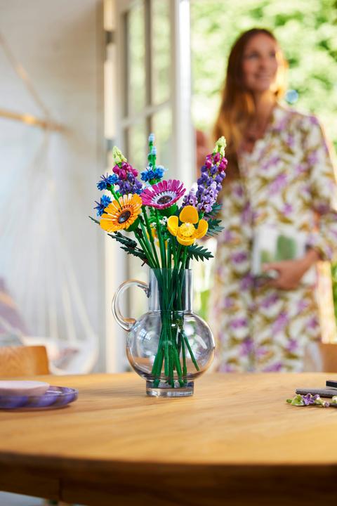 Actual product image LEGO Wildflower Bouquet (10313, LEGO Icons, LEGO Botanical)