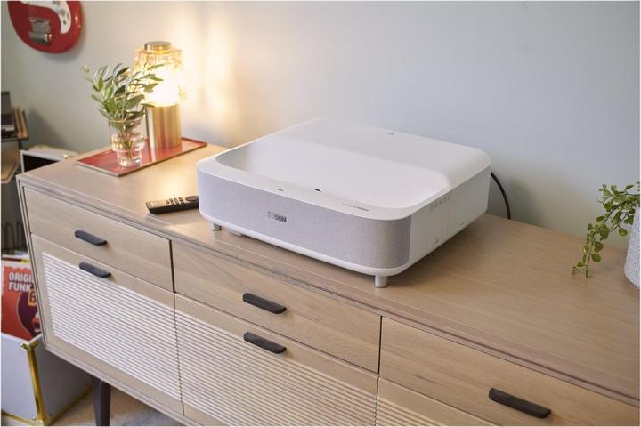Produktbild Epson EH-LS300W ATV (Full HD, 3600 lm, 0.26 - 0.35:1)