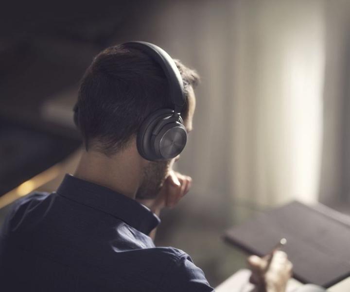 Immagine prodotto B&O Beoplay HX (ANC, 35 h, Cablato, Senza fili)
