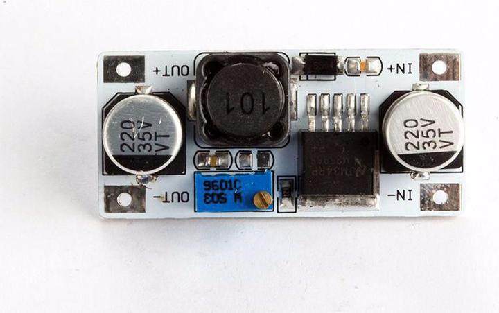 Actual product image Velleman DC DC adjustable stepdown module LM2596S