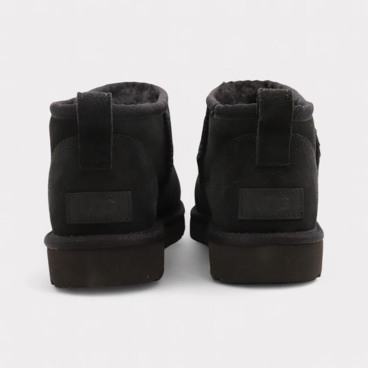 Image du produit Ugg Classic Ultra Mini (38)