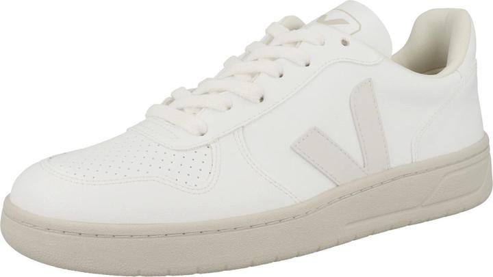 Actual product image Veja V-10 (37)