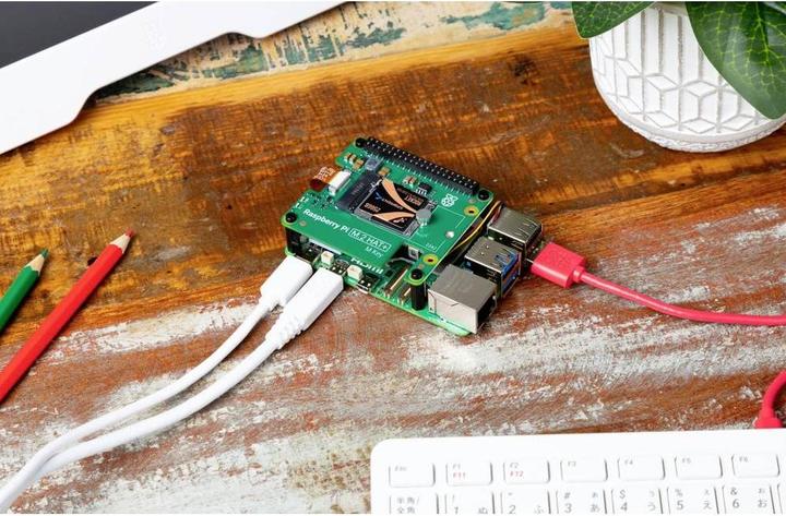 Produktbild Raspberry Pi Official M.2 HAT+ for 5