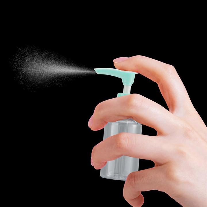 Actual product image Intirilife Bottle Set in BLUE TRANSPARENT