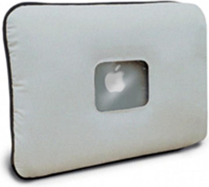 Actual product image MacCase Sleeve 17" for MacBook Pro/ Notebook Silver (17", Apple)