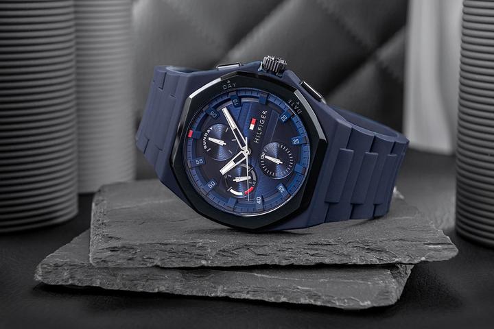 Actual product image Tommy Hilfiger Neo Herrenuhr 1792122 + BOX