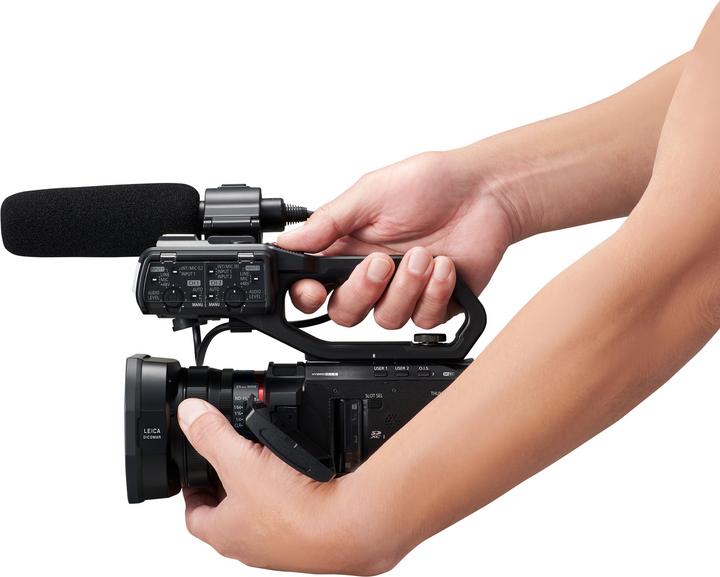 Produktbild Panasonic AG-CX10ES (8.29 Mpx, 60p, 24 x)