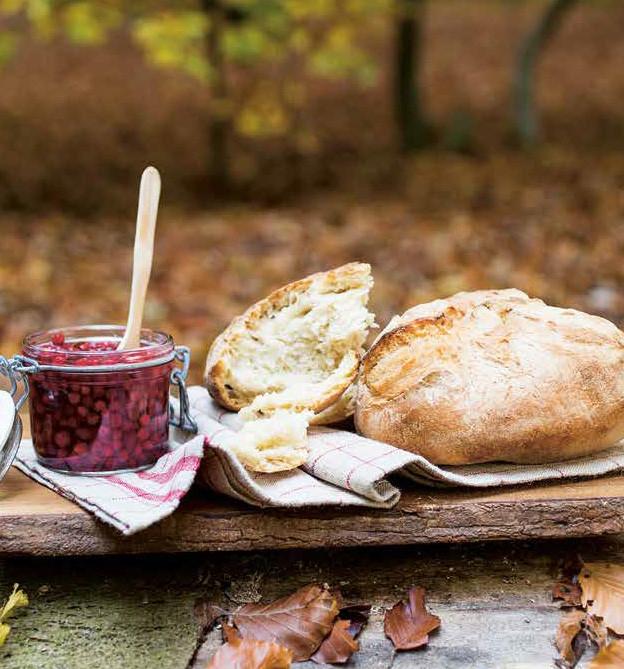 Immagine prodotto Hygge Skandinavisches Brot. Einfache und leckere Rezepte für Brot, Brötchen und Aufstriche (Tedesco, Mette Ankarloo, 2017)