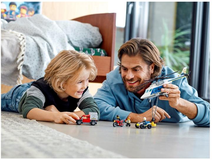Produktbild LEGO Verfolgungsjagd mit dem Polizeihubschrauber (60243, LEGO City)