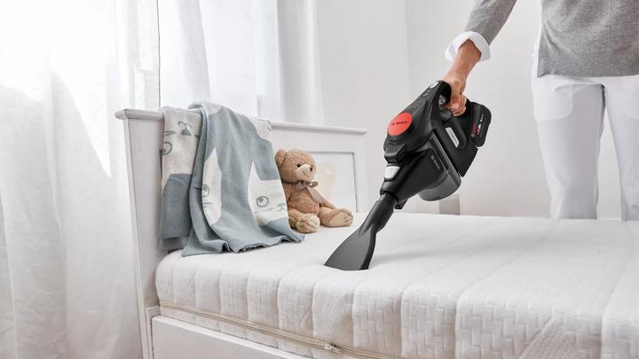 Actual product image Bosch Hausgeräte BCS82PWR25 Unlimited Series 8 Steelstofzuiger