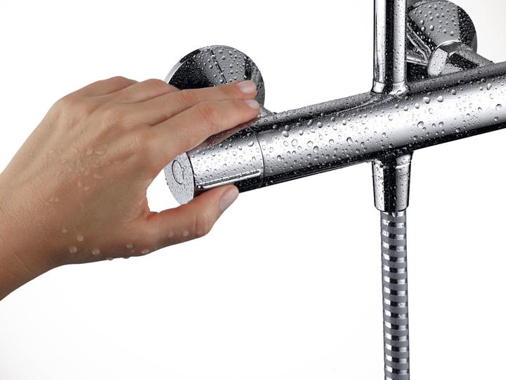 Produktbild hansgrohe Vernis Blend Duschsystem 200 1 Strahlart mit Thermostat