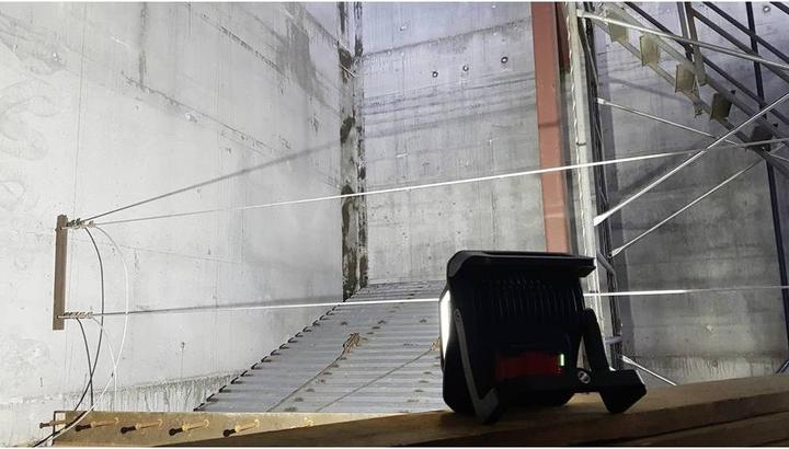 Produktbild Bosch Professional GLI 18V-4000 C (4000 lm)