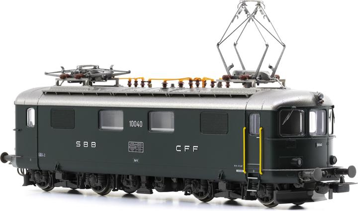 Actual product image Piko SBB electric locomotive Re 4/4 I 10040 green with TEE sign Ep. III/IV ACS (Track H0)