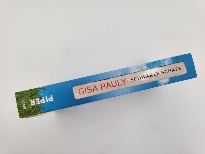 Produktbild Schwarze Schafe (Deutsch, Gisa Pauly, 2022)