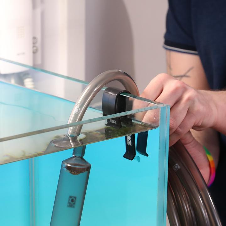 Actual product image JBL Aquaristik und Terraristik Complete set for partial water change JBL Proclean Aqua In-Out Complete (Aquarium cleaning, Bottom vacuum cleaner)